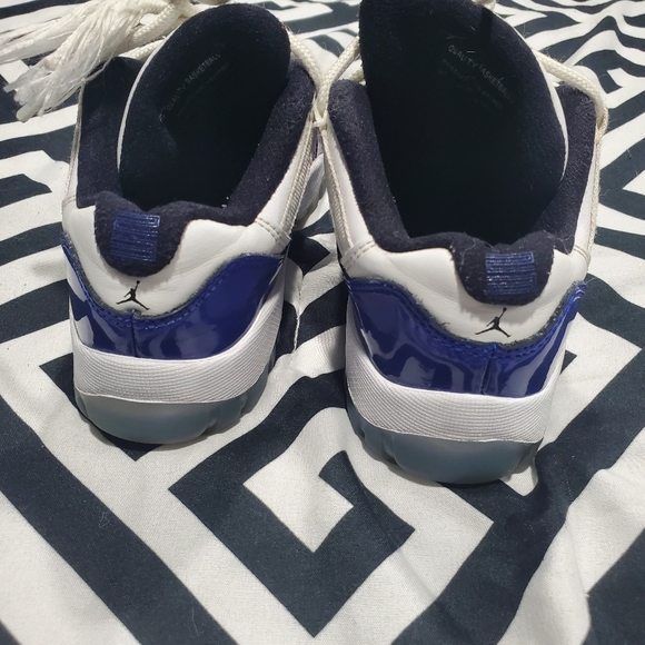 Jordan retro 11 - Picture 4 of 7